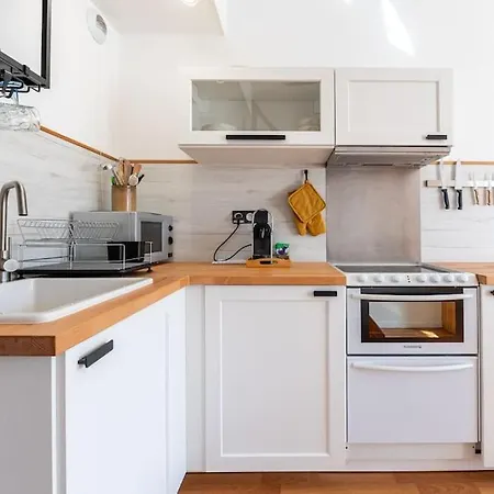 Appartement Duplex : Fibre Optique Wifi - Netflix - Confort + Grenoble
